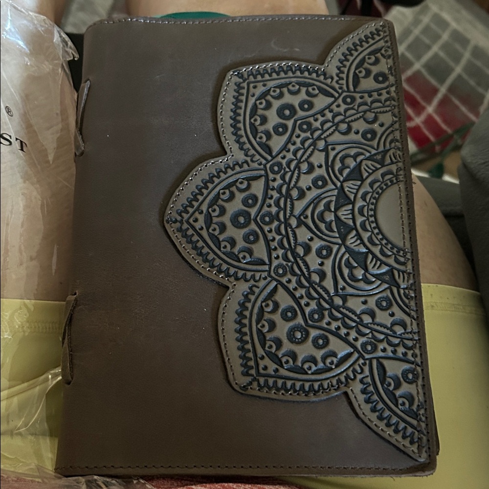 Montana West Beige and Black Leather Journal